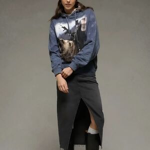 💜$5💜 MOUNTAIN MAN Hoodie Size Med